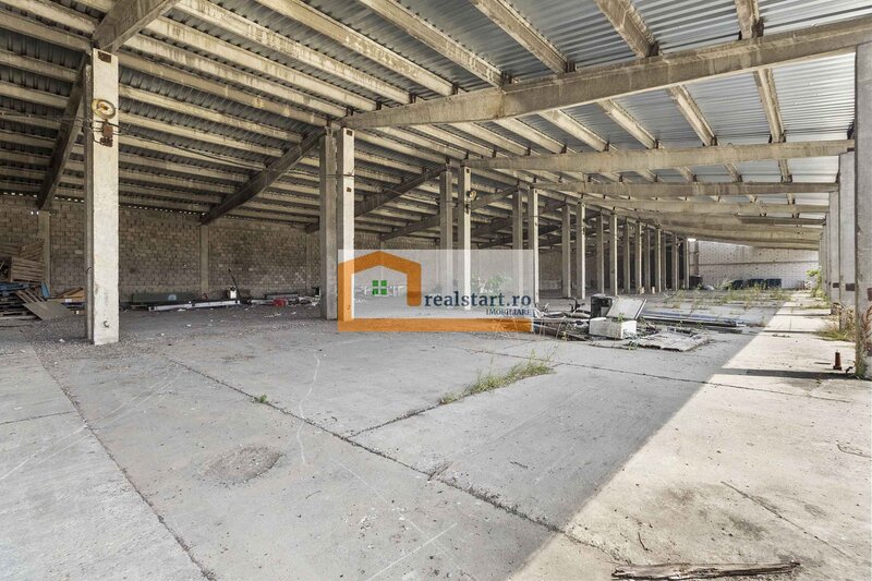Codlea, depozite si teren 1,7 ha, 5600 mp cladiri, D 155 ml la DJ112A, acces E60.
