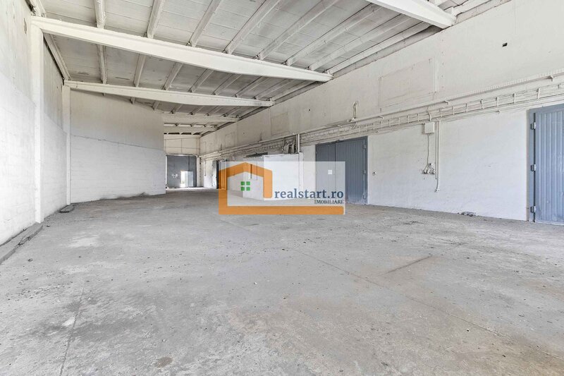 Codlea, depozite si teren 1,7 ha, 5600 mp cladiri, D 155 ml la DJ112A, acces E60.